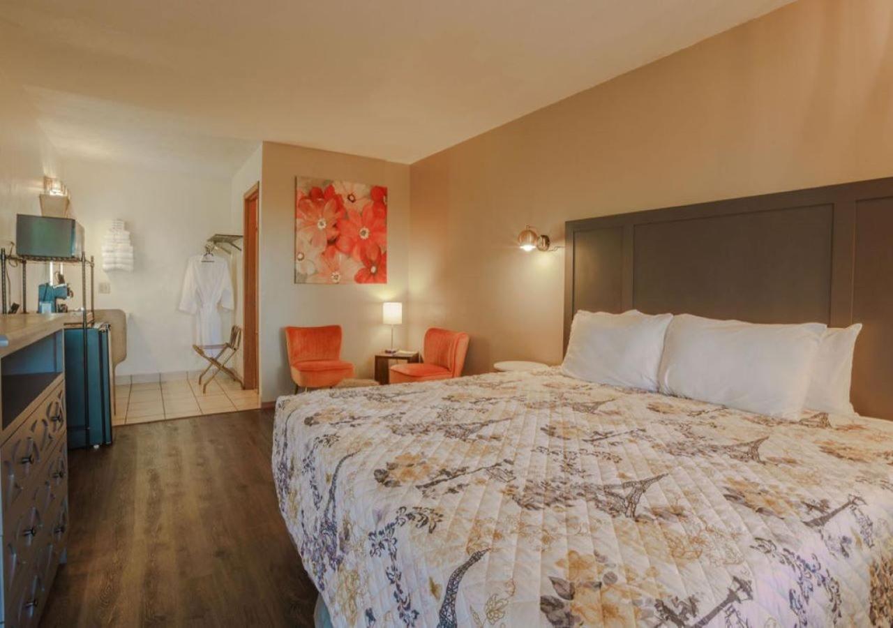 Shady Acre Inn And Suites ブランソン・ウェスト エクステリア 写真