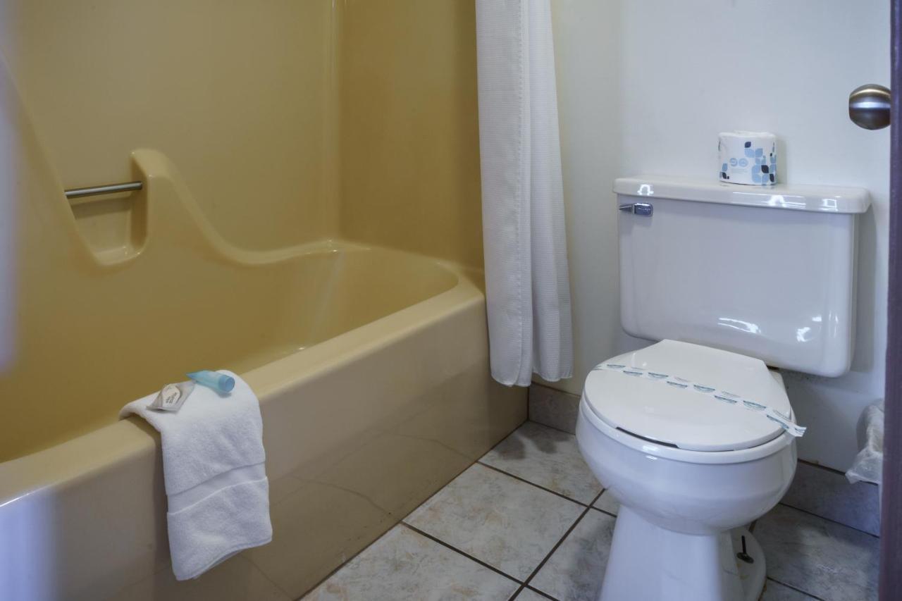 Shady Acre Inn And Suites ブランソン・ウェスト エクステリア 写真